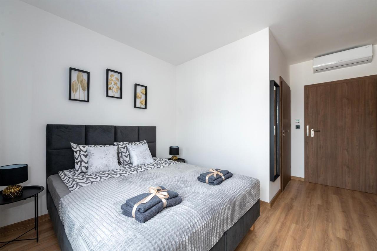 Apartamenty Rio Skarbimierz-Osiedle Skarbimierz Osiedle Bagian luar foto